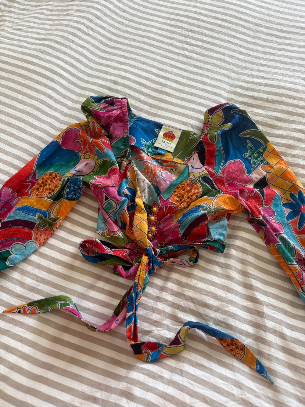 FARM Rio Multicolor Floral & Fruit Tie-Front Puff-Sleeve Crop Top